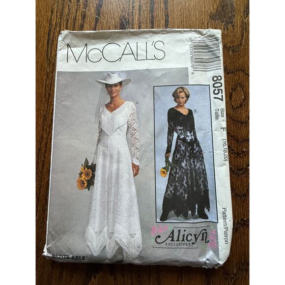 UC FF Vintage McCalls 8057 Alicyn Wedding Dress Western Cowgirl Sewing Pattern - Picture 2 of 7